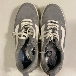 Vans Ultra Range Brand New
